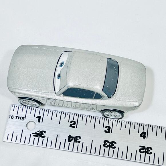 Disney Pixar Cars Lot of 10 Diecast Metal Mixed Character Car Toys McQueen - Picture 14 of 15